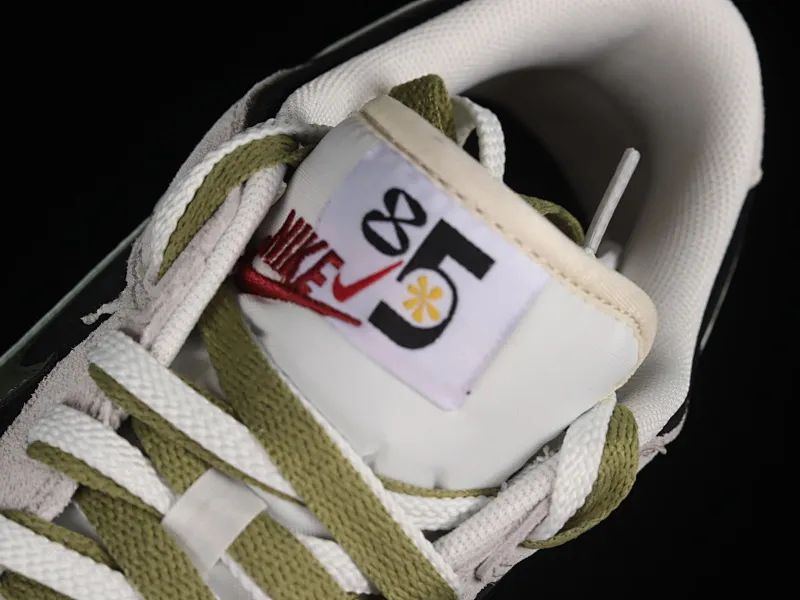 All categories Nk SB Dunk series Nk SB Dunk Low low-top sneakers Nk SB Dunk Low "85" black, gray and green double hook SB low-top sports and leisure sneakers DO9457-124